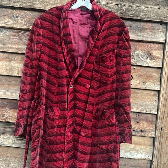 Vintage velvet double breasted house coat belted with tassels - Picture 9 of 15